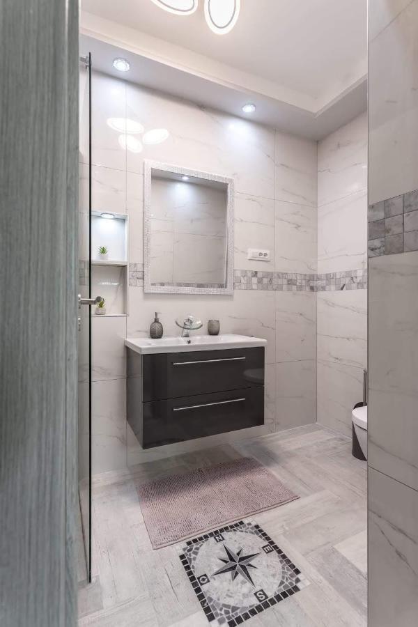 Royal Rose Gold Apartment Vodice Exterior foto